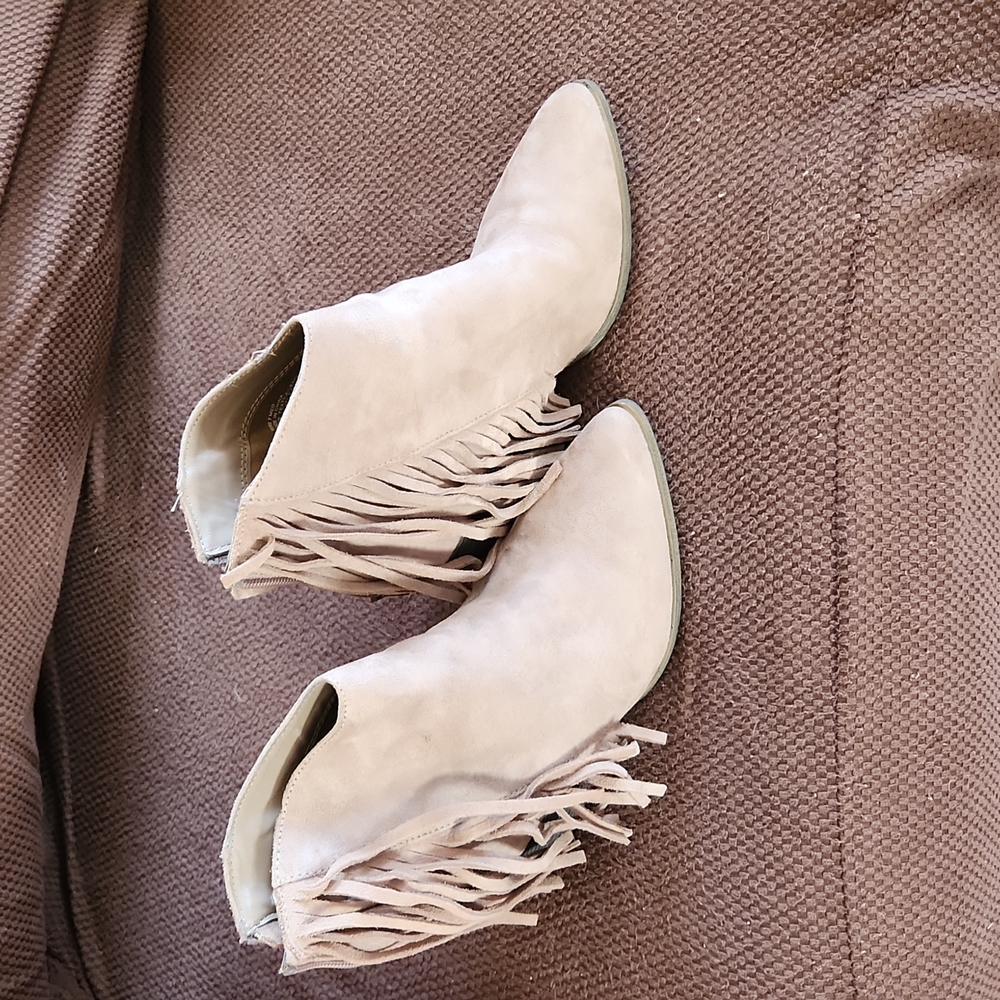 Candies boots size 7